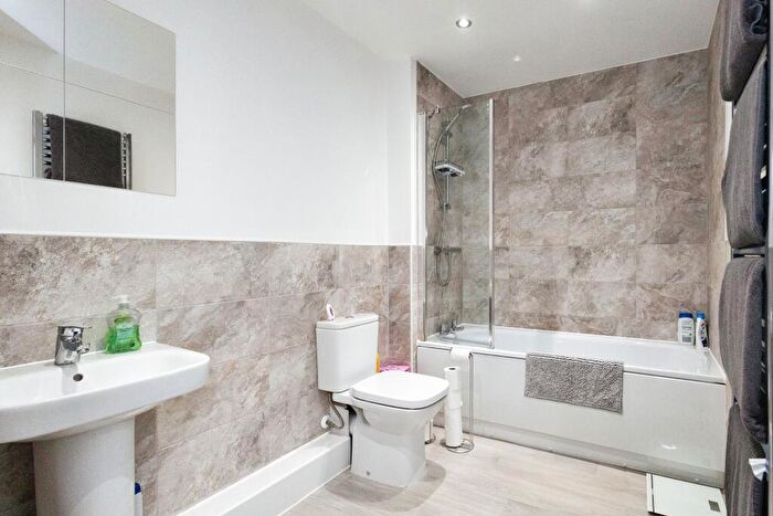 2 Bedroom Flat For Sale In Guide Court, Audenshaw, Manchester, Greater Manchester, M34