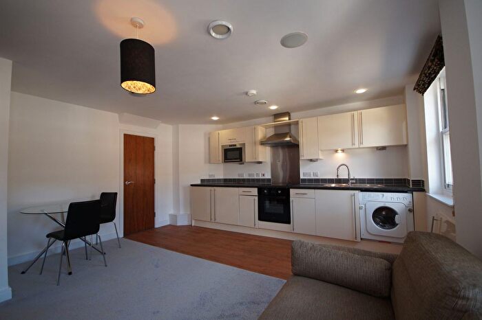 1 Bedroom Flat To Rent In Parliament Terrace, Harrogate, HG1