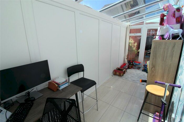 3 Bedroom End Of Terrace House For Sale In Daisy Brook, Royal Wootton Bassett, Swindon, Wiltshire, SN4