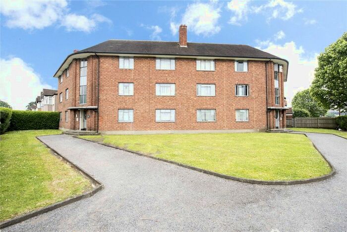 2 Bedroom Flat To Rent In Carlyon Mansions, Ealing Road, Wembley, HA0