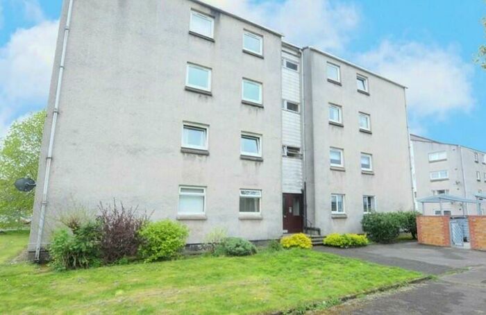 2 Bedroom Flat To Rent In Milovaig Avenue, Summerston, G23