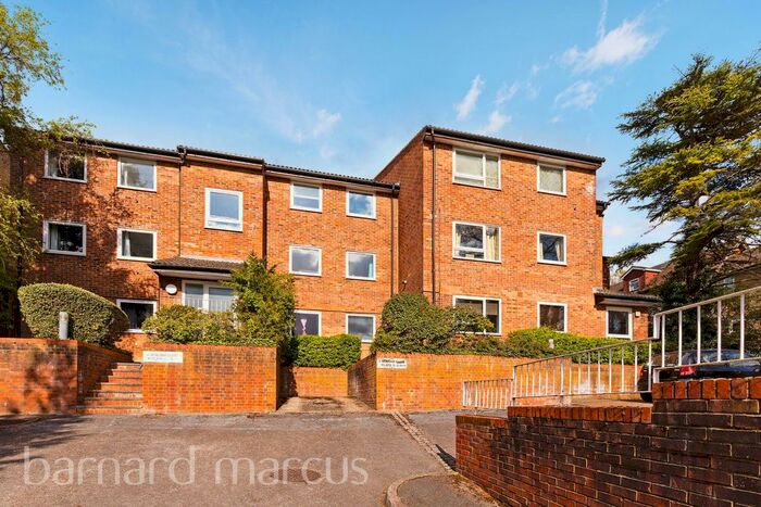 Studio To Rent In Montana Close, Sanderstead, Croydon, CR2