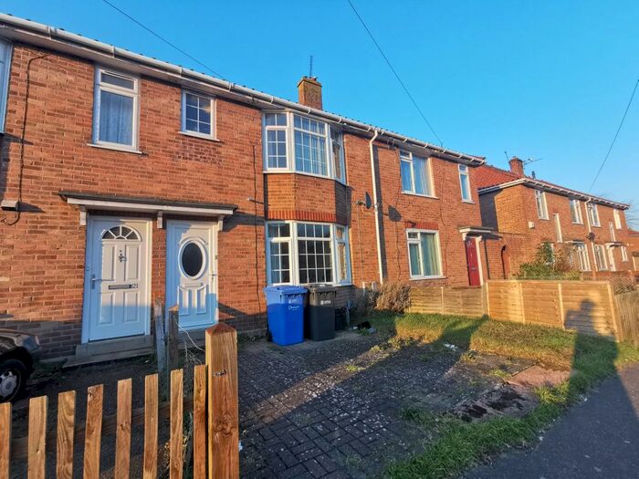 3 Bedroom House To Rent In Earlham Grove, Norwich, NR5