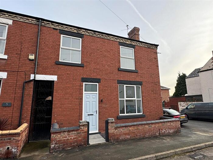 4 Bedroom Terraced House For Sale In Brooke Street, Sandiacre, Nottingham, NG10