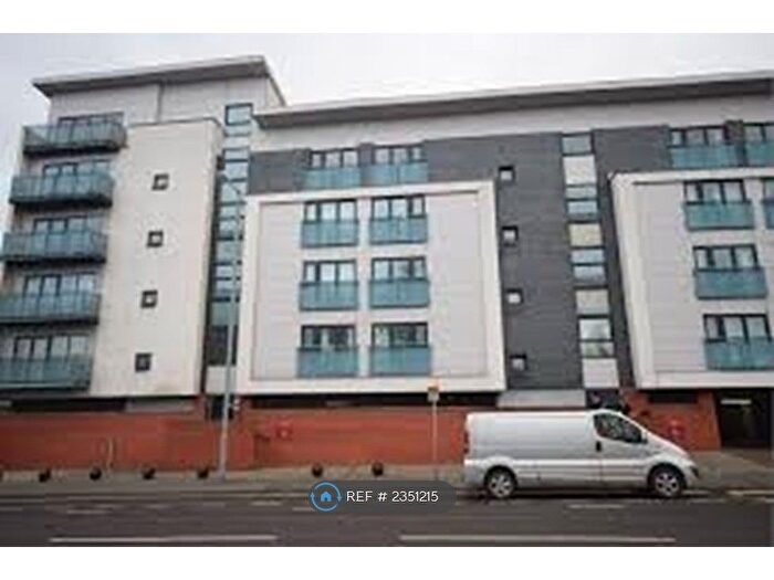 2 Bedroom Flat To Rent In Maryhill Road, Glasgow, G20
