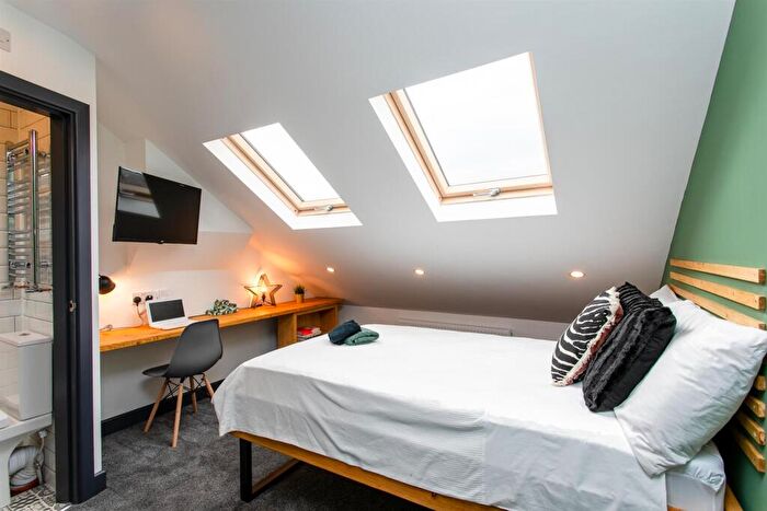 5 Bedroom Terraced House To Rent In Dean Street, Ball Hill, Coventry, CV2