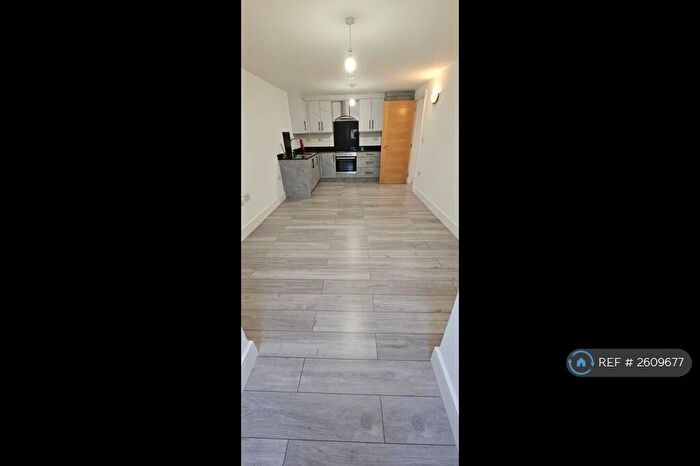 1 Bedroom Flat To Rent In Union Street, Bedford, MK40