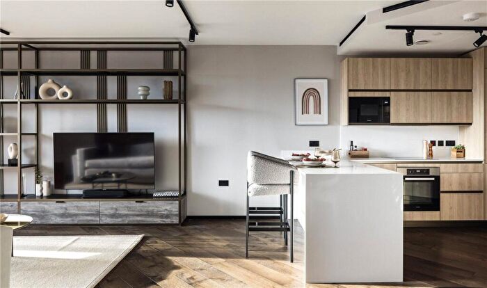 3 Bedroom Apartment For Sale In The Stage, Hewett Street, London, EC2A