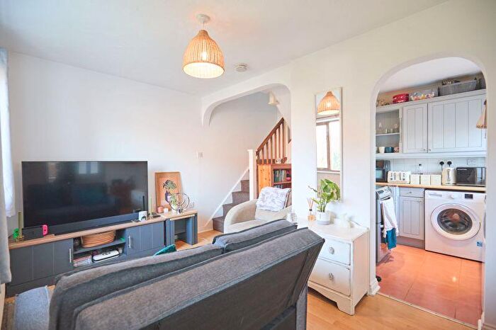 1 Bedroom Terraced House To Rent In Bedroom End Terraced House, NR21