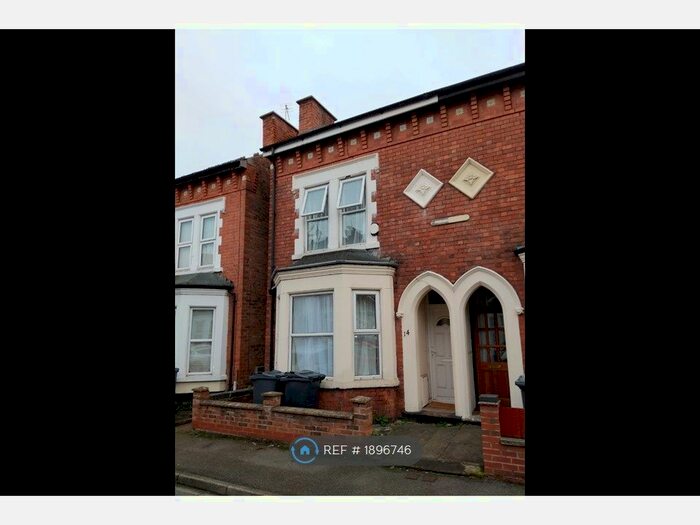 5 Bedroom Semi-Detached House To Rent In Rosebery Avenue, Nottingham, NG2