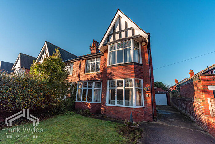 4 Bedroom Semi Detached House For Sale In Grange Road, Lytham St. Annes, Lancashire, FY8