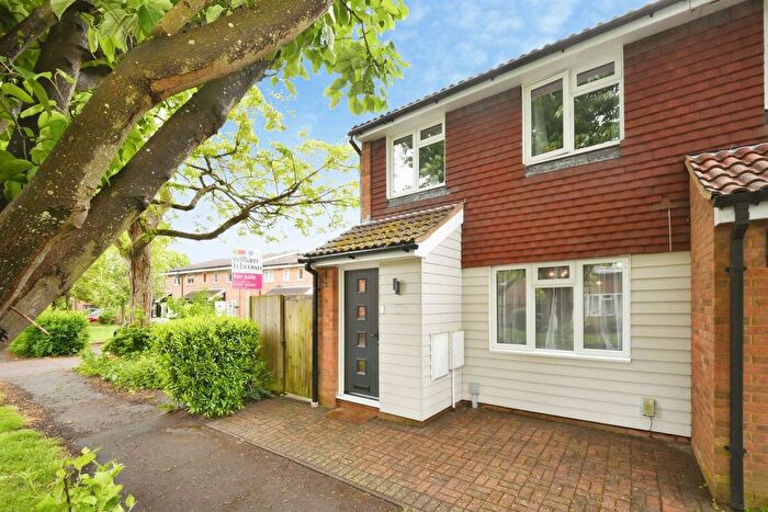 3 Bedroom End Of Terrace House For Sale In Wellington Drive, Welwyn Garden City, AL7