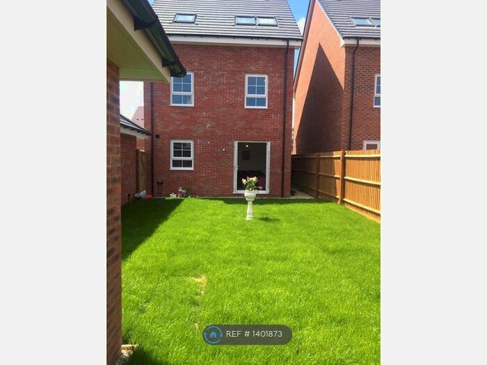 5 Bedroom Detached House To Rent In Fieldfare Way, Canley, CV4