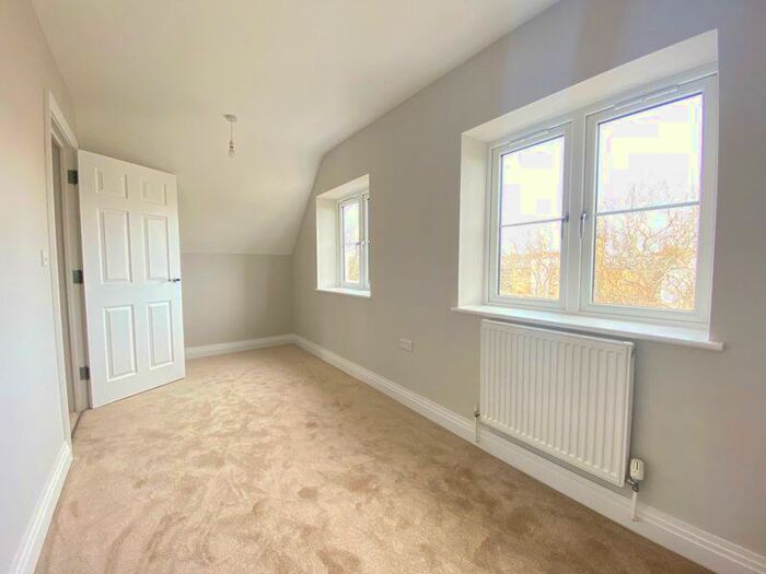 5 Bedroom Terraced House To Rent In Andrews Lane, Southwater, Horsham, RH13