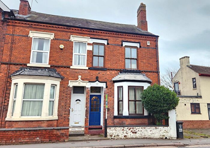 2 Bedroom End Terrace House For Sale In Loughborough Road, Leicester, LE4