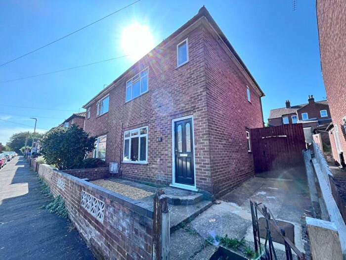 3 Bedroom Semi-Detached House To Rent In Branford Road, Norwich, NR3