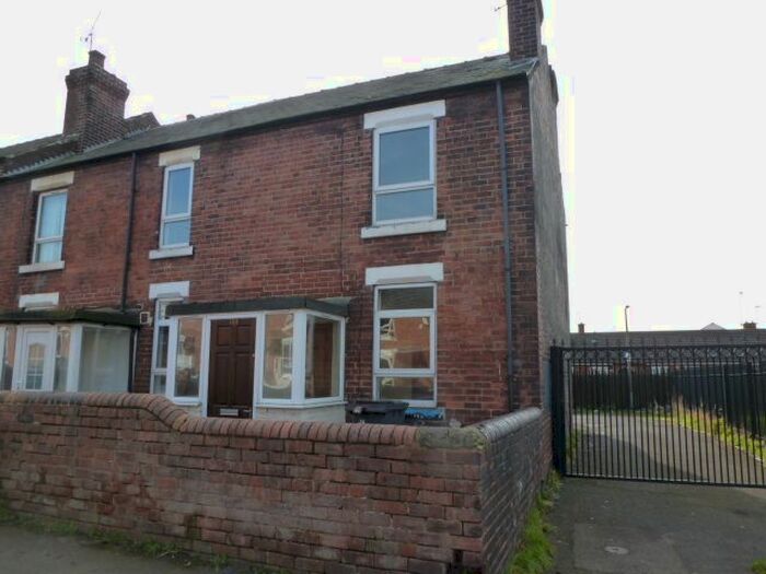 3 Bedroom End Of Terrace House To Rent In Ellis Street, Brinsworth, Rotherham., S60