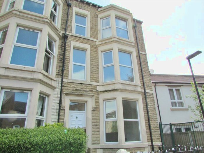 5 Bedroom House To Rent In Wellington Terrace, Morecambe, LA4