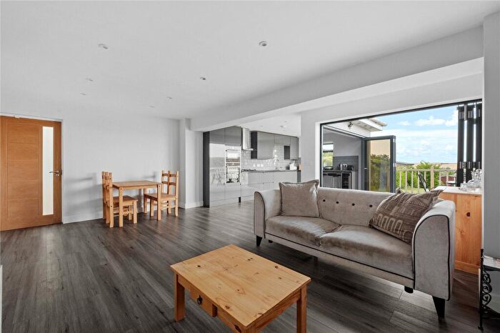 4 Bedroom Detached House For Sale In Sutton Poyntz, Weymouth, Dorset, DT3