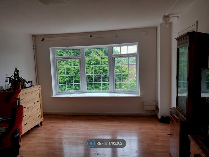 2 Bedroom Maisonette To Rent In Holme Lodge, Nottingham, NG4