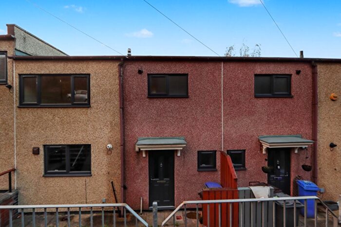 3 Bedroom Terraced House For Sale In Park Spring Drive, Norfolk Park, Sheffield, South Yorkshire, S2