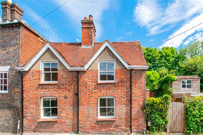 3 Bedroom Cottage For Sale In Swan Street, Kingsclere, Newbury, Hampshire, RG20
