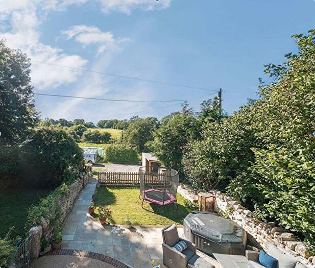 3 Bedroom End Of Terrace House For Sale In Warmwell, Dorchester, DT2