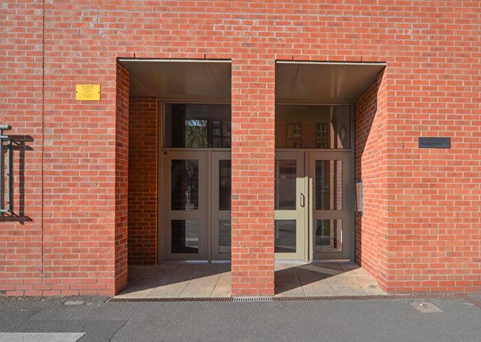 2 Bedroom Apartment For Sale In Brook Street, Brookbridge Court, Derby, DE1