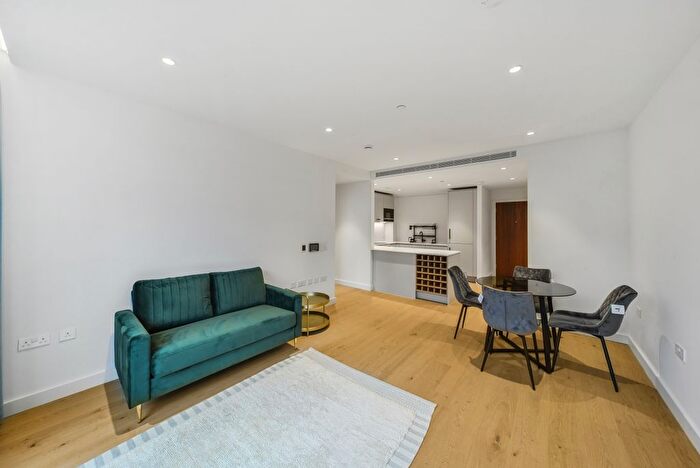 1 Bedroom Flat To Rent In Signature House, Jubilee Walk, WC1X