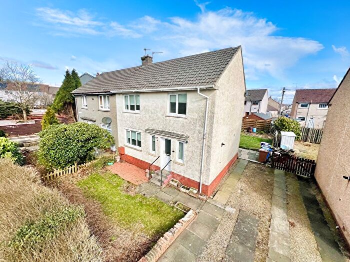 3 Bedroom Semi-Detached House For Sale In Place View, Kilbirnie, KA25