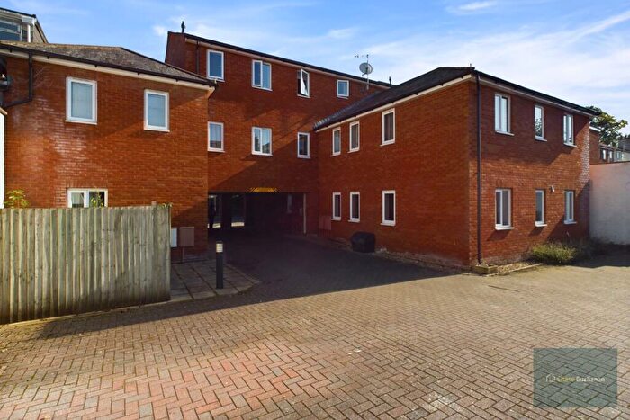 2 Bedroom Apartment To Rent In Clifton Road, Exeter, EX1