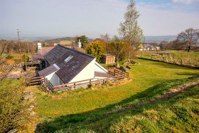 2 Bedroom House For Sale In Sling, Tregarth, Bangor, Gwynedd, LL57