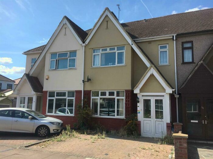 4 Bedroom Terraced House To Rent In Gayton Road, Southend On Sea, SS2