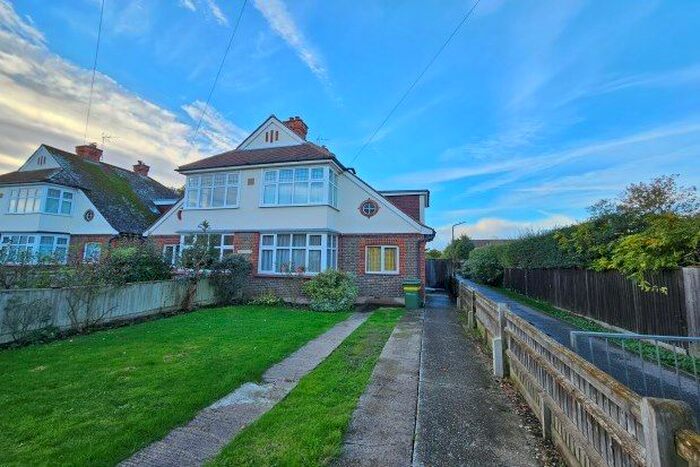 2 Bedroom Semi-Detached House To Rent In Goudhurst Road, Marden, Tonbridge, TN12