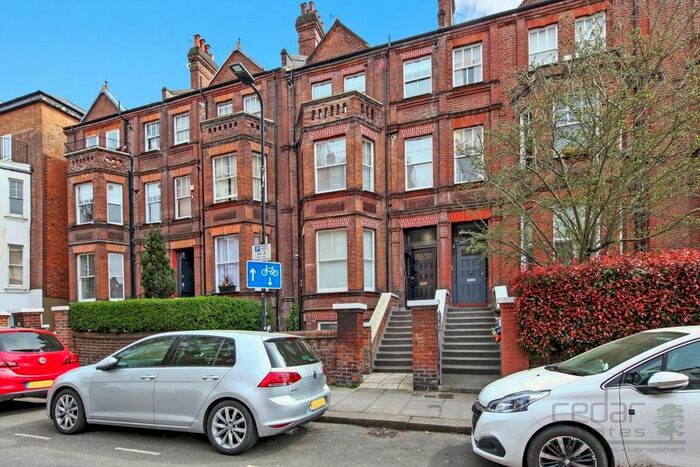 Studio To Rent In Greencroft Gardens, London, NW6