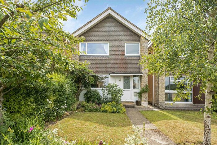 4 Bedroom Detached House For Sale In Keens Close, Enstone, Chipping Norton, Oxfordshire, OX7