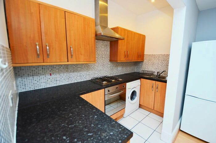 1 Bedroom Flat To Rent In Egmont Road, Sutton, SM2