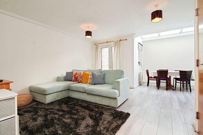 4 Bedroom Terraced House For Sale In New England Street, Brighton, BN1