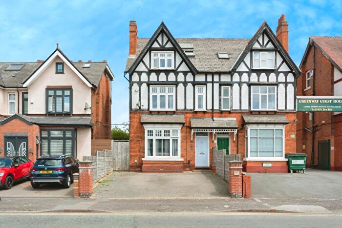 5 Bedroom House For Sale In Warwick Road, Birmingham, West Midlands, B27