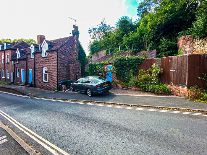 2 Bedroom Cottage To Rent In Welch Gate, Bewdley, DY12