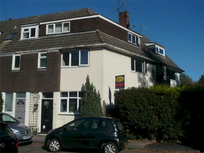 3 Bedroom End Of Terrace House To Rent In Henley-on-thames, Oxfordshire, RG9