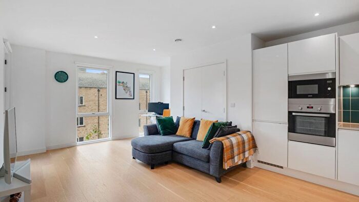 1 Bedroom Flat For Sale In Bute House, Westferry Rd, London, E14