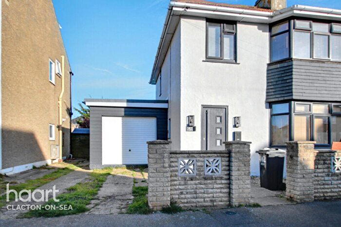 4 Bedroom Semi-Detached House To Rent In Carrs Road, Clacton-On-Sea, CO15