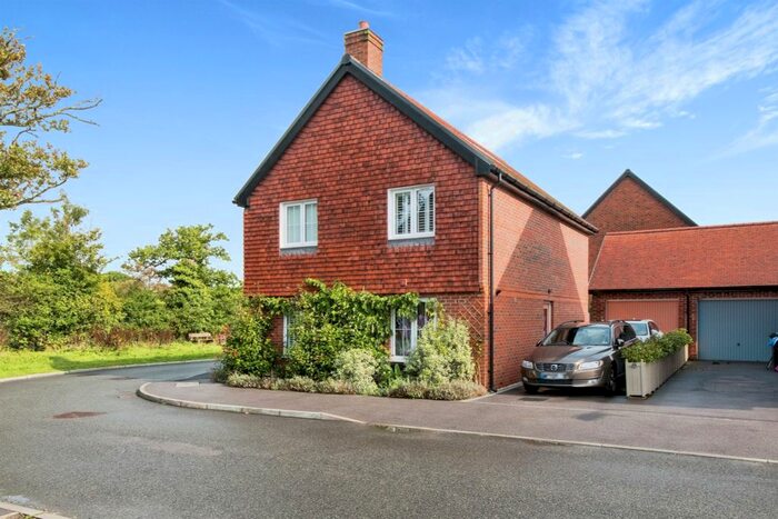 4 Bedroom Detached House For Sale In Badgers Bolt, Colden Common, Winchester, SO21