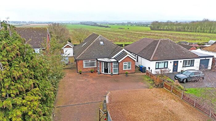 3 Bedroom Bungalow For Sale In Mill Lane, Saxilby, Lincoln, Lincolnshire, LN1