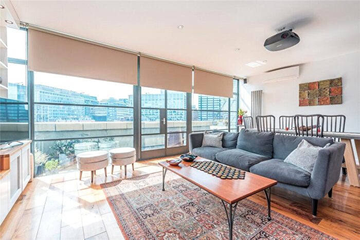 2 Bedroom Penthouse To Rent In Exchange Building, Commercial Street, Spitalfields, London, E1