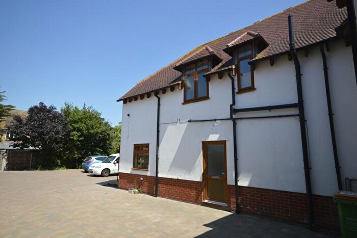 2 Bedroom Flat To Rent In Christmas Lane, High Halstow, Rochester, Kent, ME3