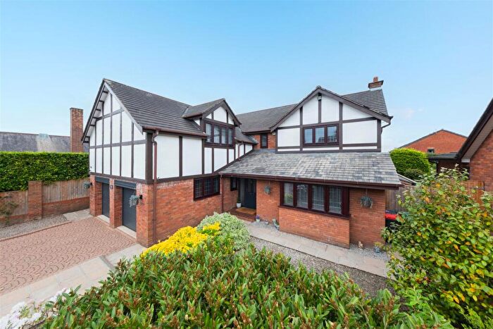 5 Bedroom Detached House For Sale In Royal Gardens, Davenham, Cheshire, CW9