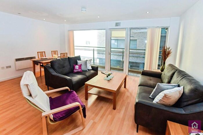 2 Bedroom Flat For Sale In The Boatmans, City Road East, Southern Gateway, Manchester City Centre, M15