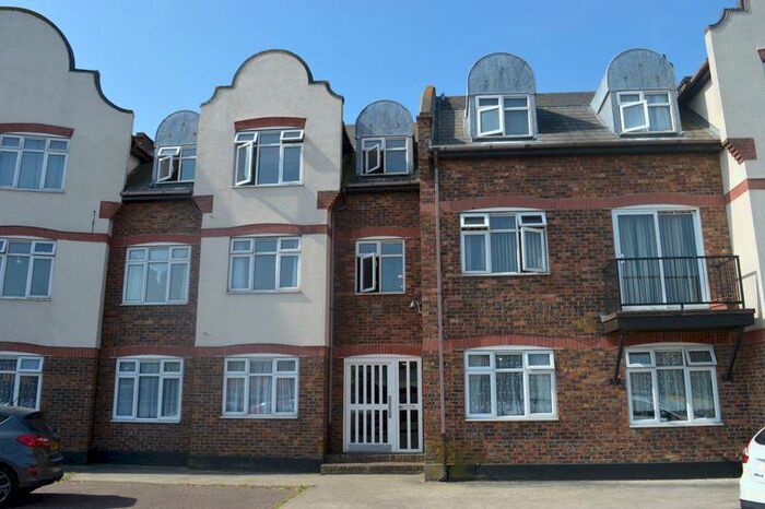 1 Bedroom Flat To Rent In Venables Close, Canvey Island, SS8
